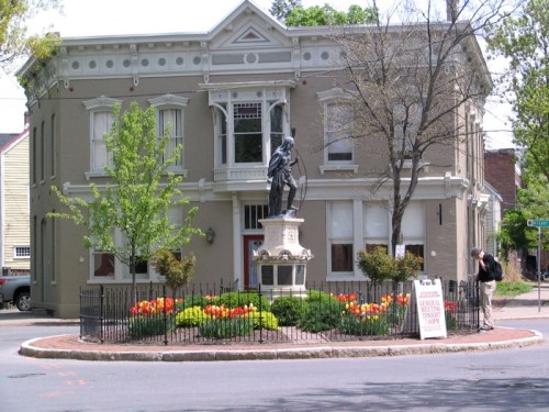 - Lawrence Circle, May 8, 2008 -