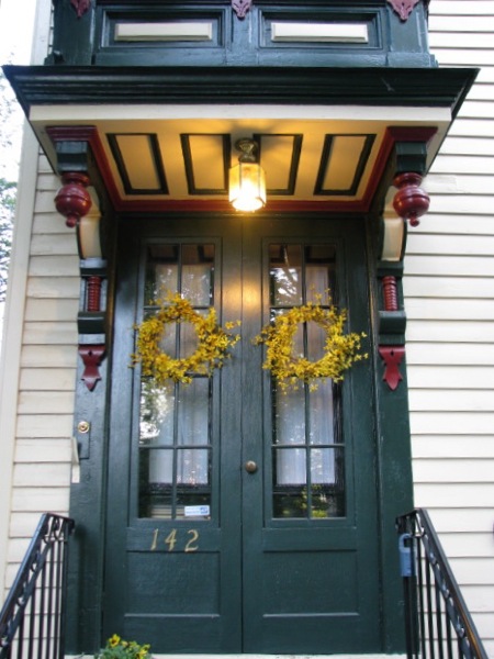 142 Front St Door