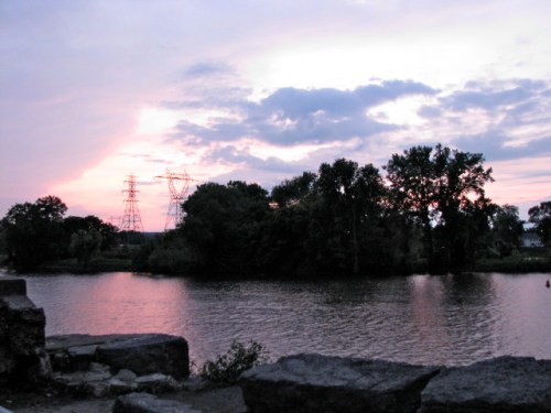  - not a ya-ya in site at the deadend - 