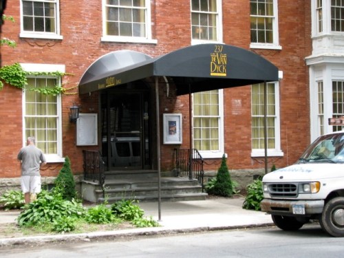 Van Dyck - brand new awning 22June09 Van Dyck - brand new awning 21June09