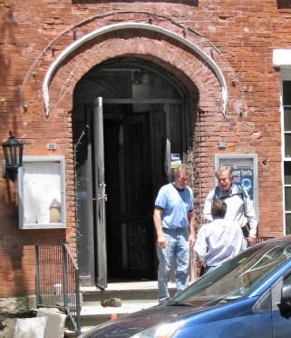 Van Dyck - Awningless - MacDonalds Van Dyck - Awningless - MacDonalds