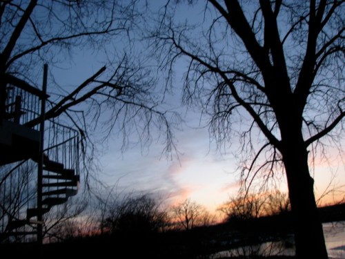 Sunset behind 1 Cucumber Alley - 28Feb09