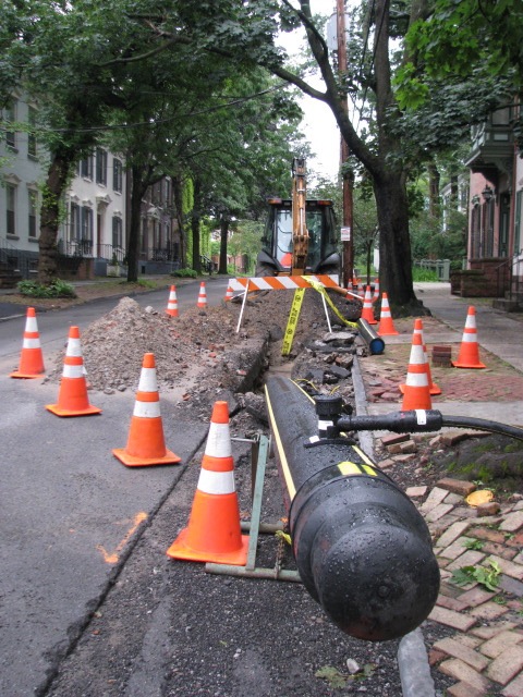 Orange - Big Worm heads for Cucumber Alley 02July09