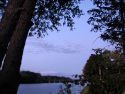 CSX bridge at sunset from Washington Ave dead end - 15Sep09