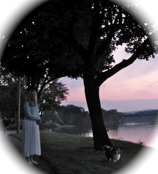 Labor Day sunset at Riverside Park with Sylvie and Lollipop 07Sep09