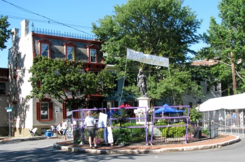 Lawrence Circle at the end of the Stockade Villagers Outdoor Art Show 2008