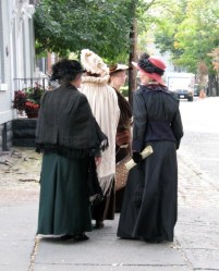 Walkabout 2009 - ladies in period dress on Front Street