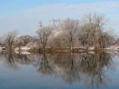 Isle of the Cayugas seen from west end of Schenectady's Riverside Park - 06Dec09
