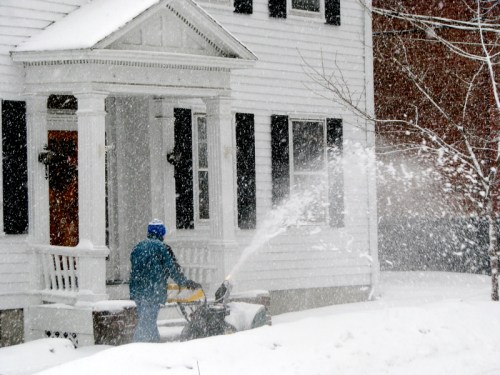 man with snowblower in front of 17 Washington Ave. in the Schenectady Stockade - 7:30 AM - 7March2011