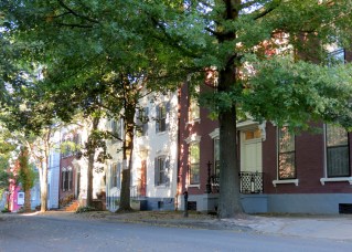 IMG_2117bWashAvShadows