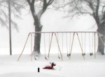 25feb2011-swingset