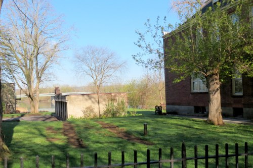yard between 10 and 16 Washington Ave.