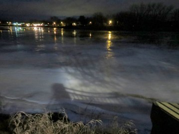 EsplanadeShadow12Jan2018