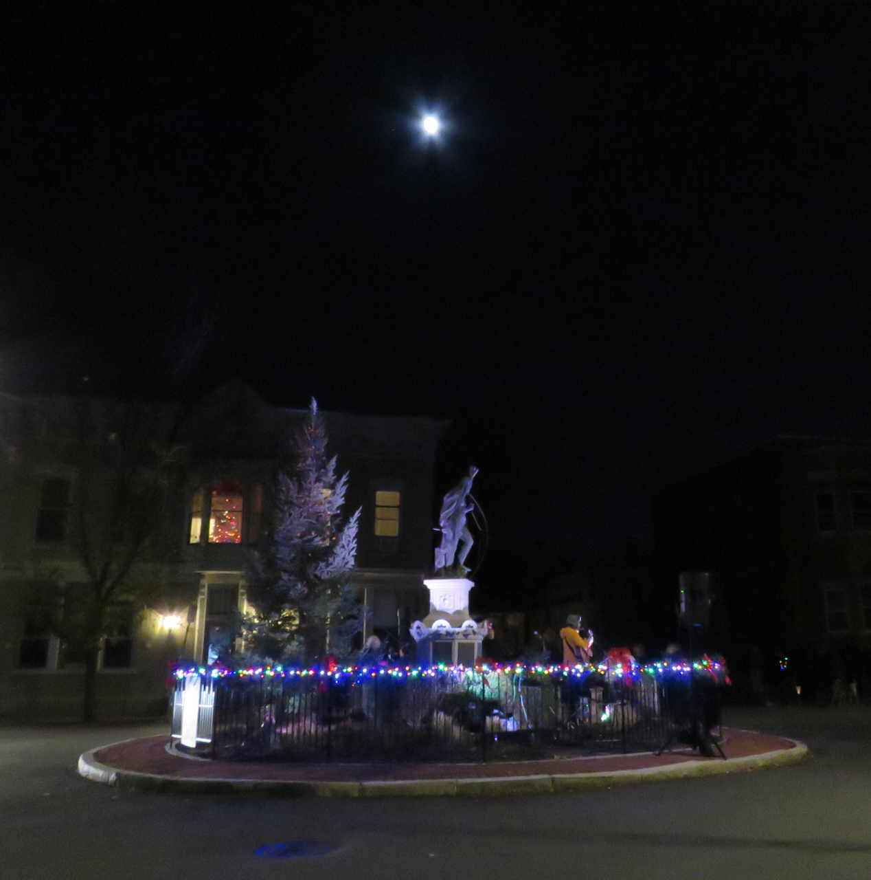 Tree22-Lawrence&Moon